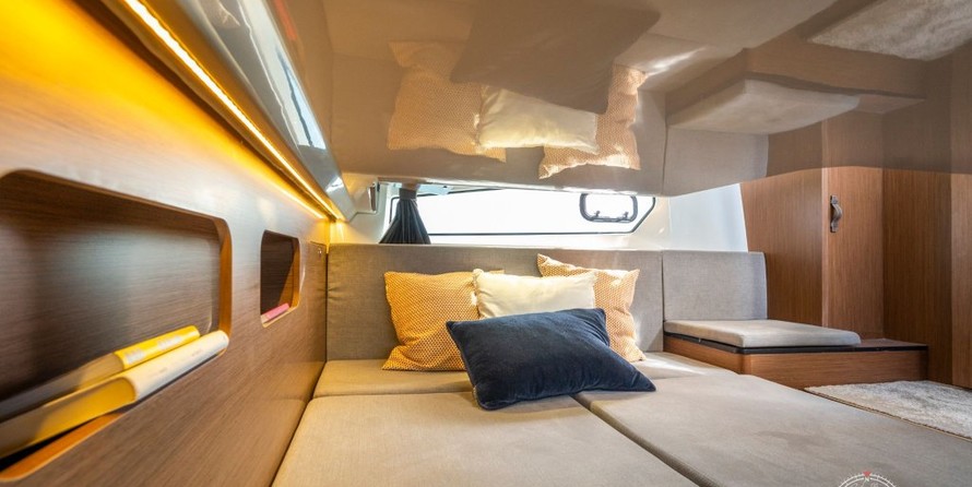 Beneteau Antares 11 OB