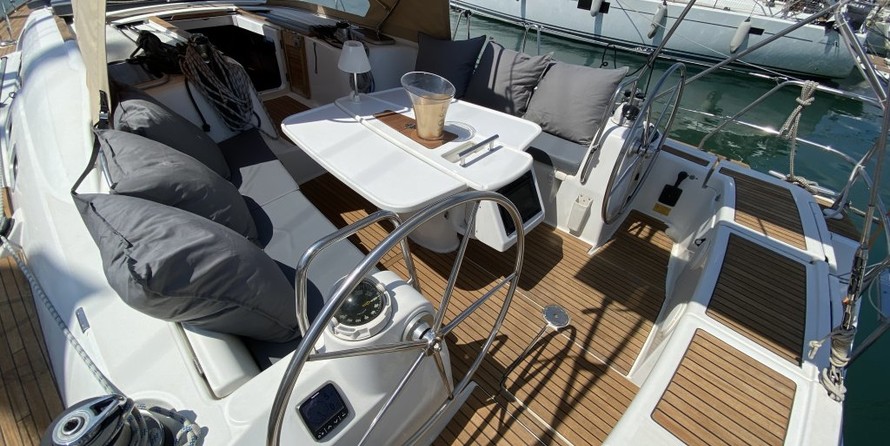 Beneteau 46