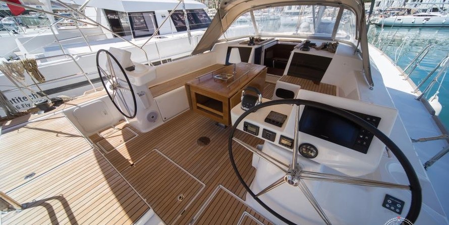 Dufour 520 Grand Large