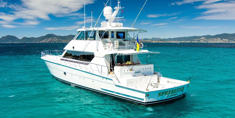 Hatteras 77 Convertible