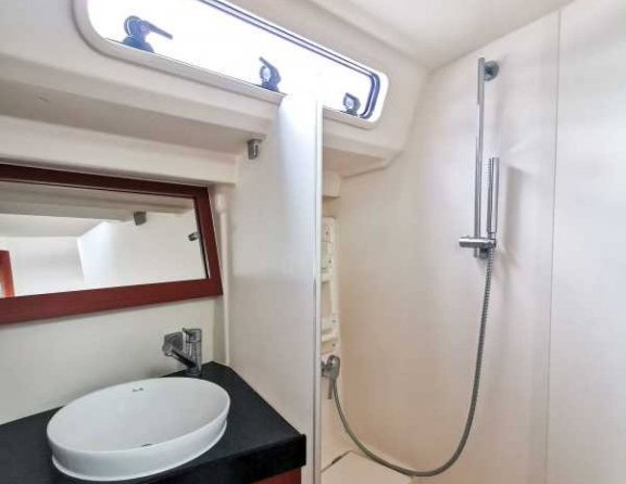 Hanse 415