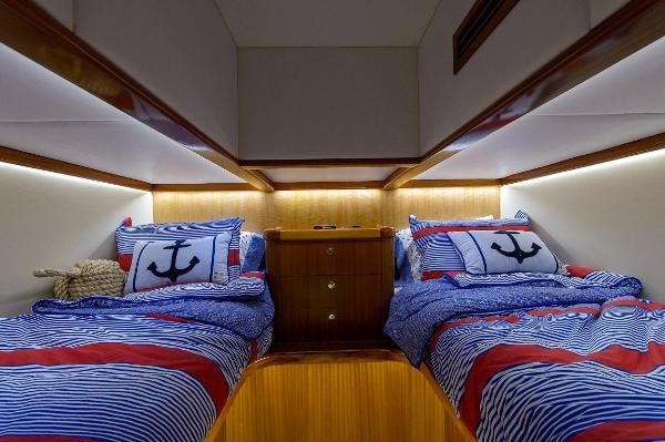 Maverick Yachts Costa Rica 48