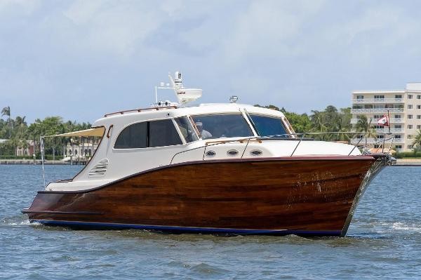 Maverick Yachts Costa Rica 48