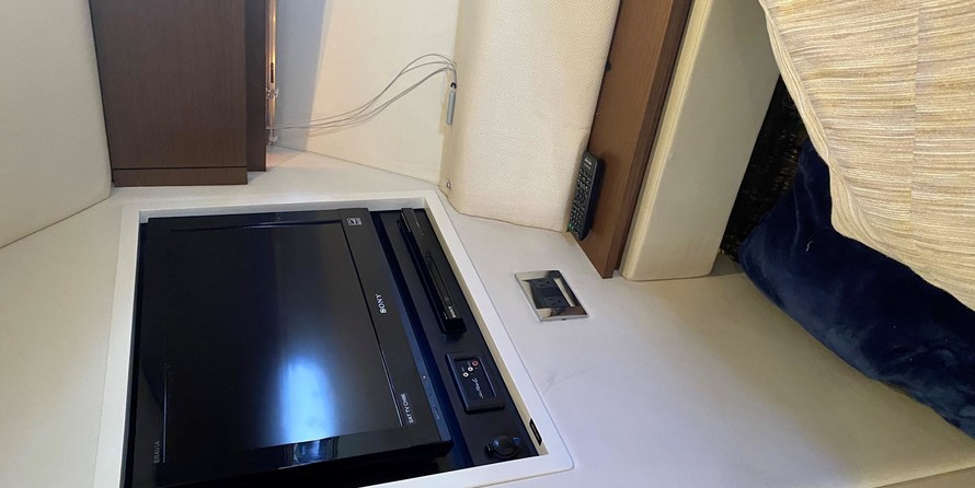 Sea Ray 410 Sundancer