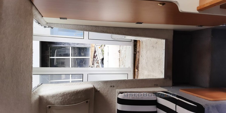 Bayliner 2452 Cabin