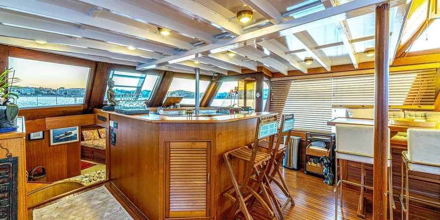 Simpson 12 meter junk rigged