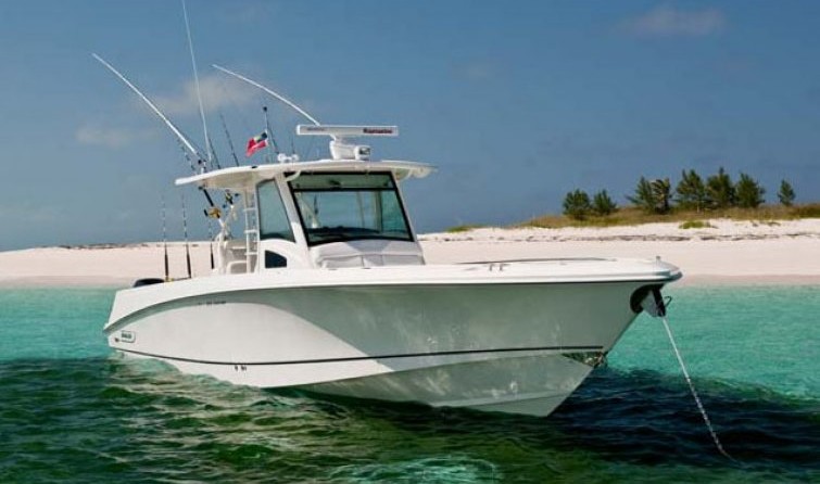 Boston Whaler 380 Outrage