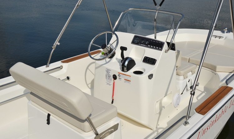 Boston Whaler 170 Montauk