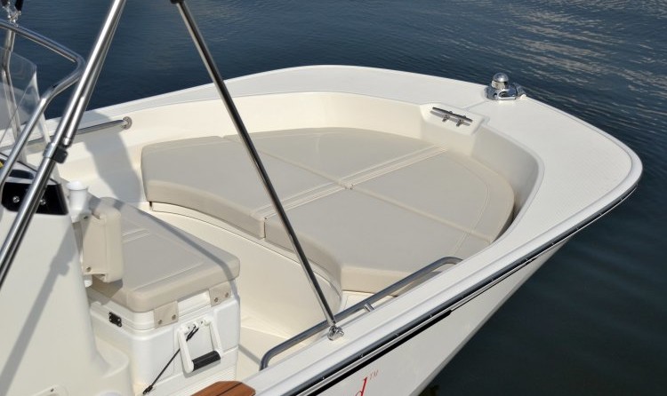 Boston Whaler 170 Montauk