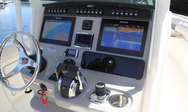 Boston Whaler 280 Outrage