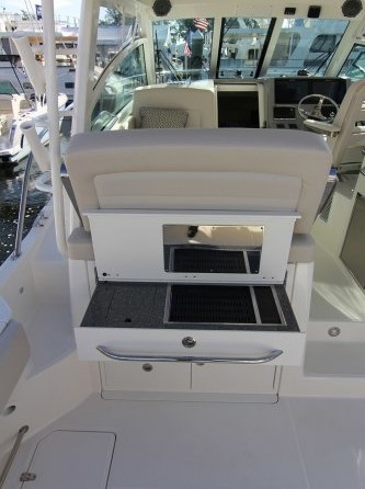 Boston Whaler 345 Conquest