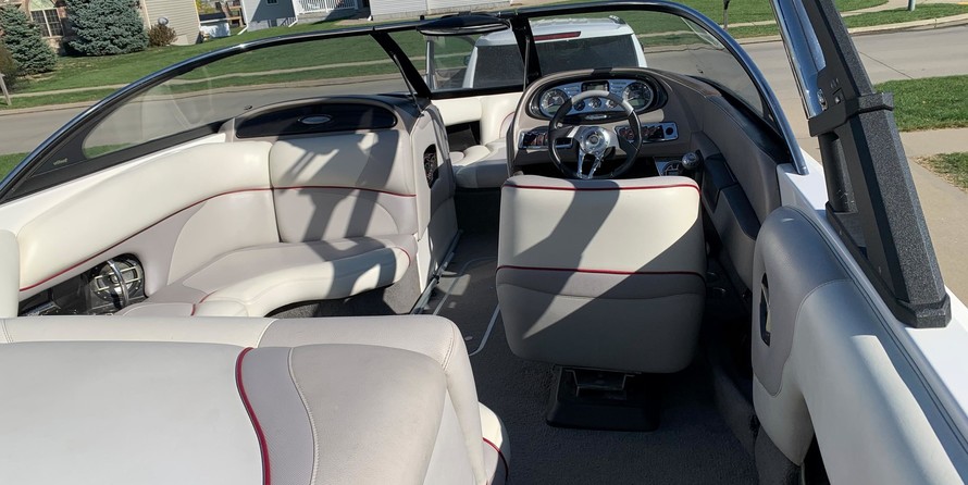 Malibu Wakesetter 247 LSV