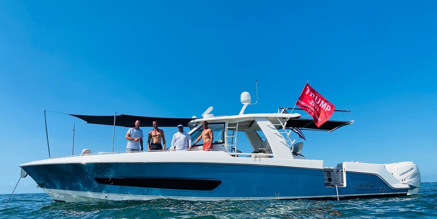 Boston Whaler 420 Outrage