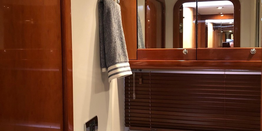 Sunseeker Portofino 53