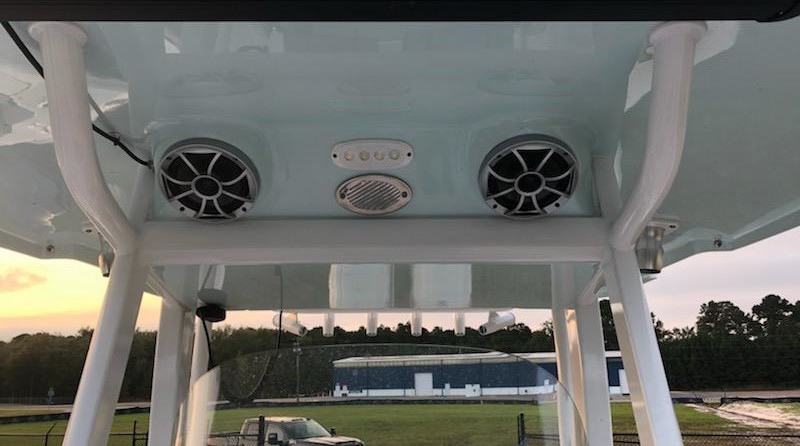 Angler Pro Boats 2900 center console