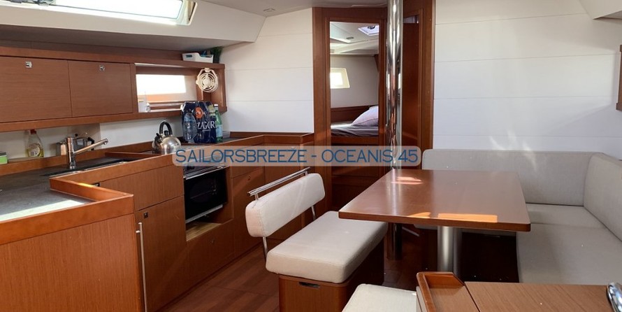 Beneteau Oceanis 45