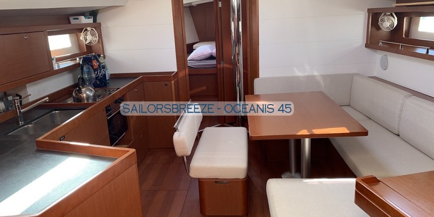 Beneteau Oceanis 45