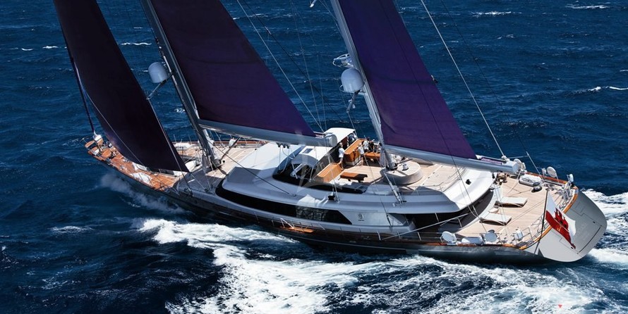 Perini Navi Baracuda