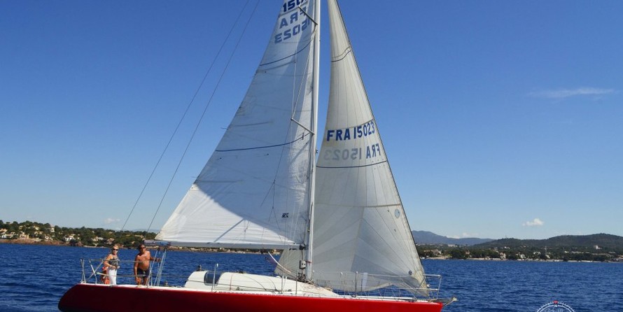 Jeanneau One Design 35