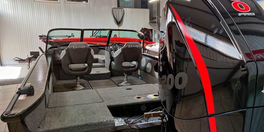 Lund Crossover XS 1875