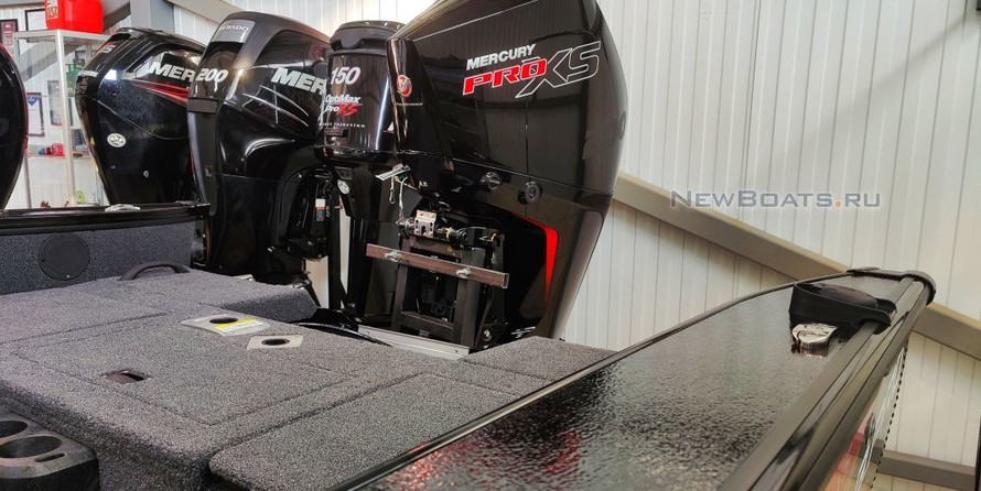 Lund Crossover XS 1875