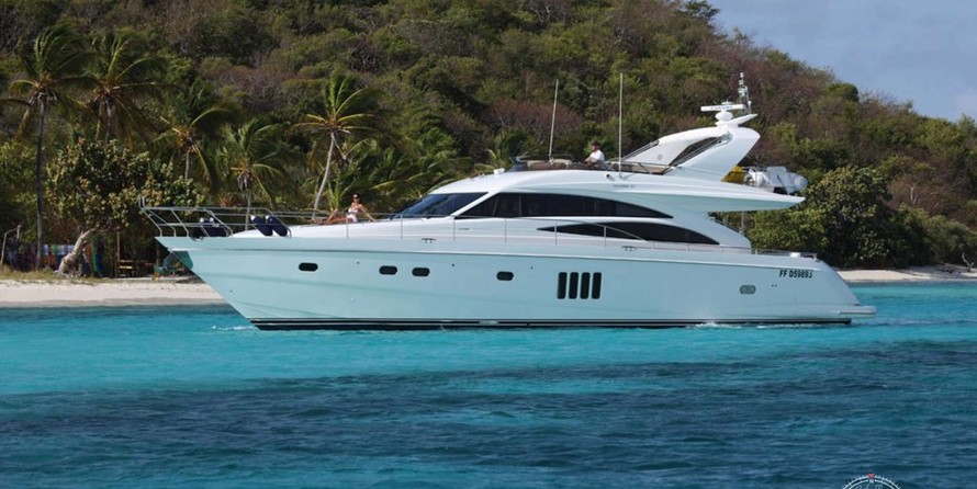 Princess Flybridge 67