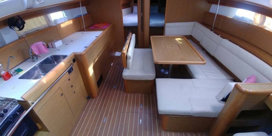 Jeanneau Sun Odyssey 44i