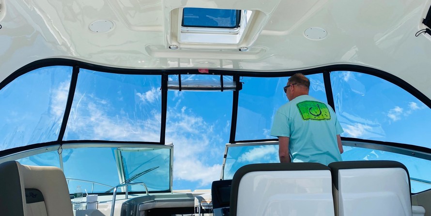 Sea Ray 370 Sundancer