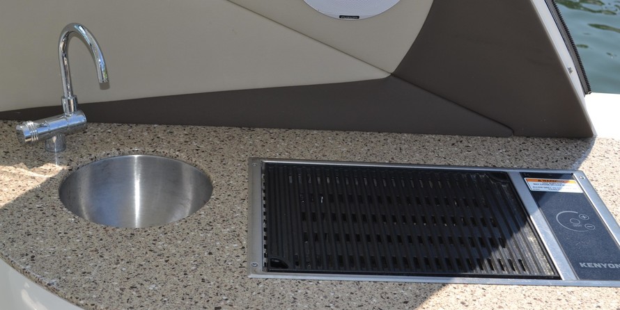 Sea Ray 370 Sundancer