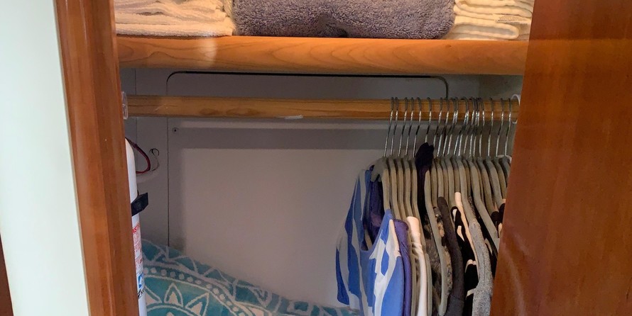 Carver 366 Motor Yacht