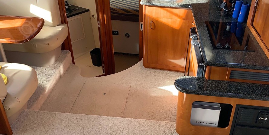 Carver 366 Motor Yacht