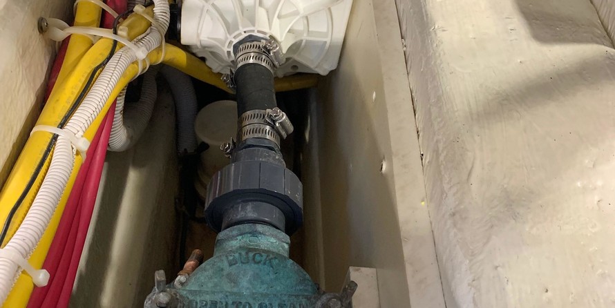 Carver 366 Motor Yacht