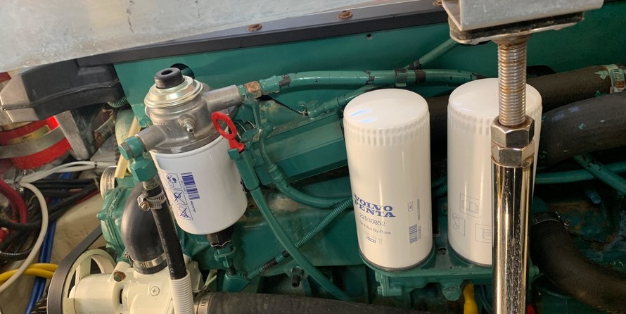 Carver 366 Motor Yacht