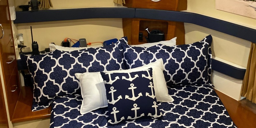 Carver 366 Motor Yacht