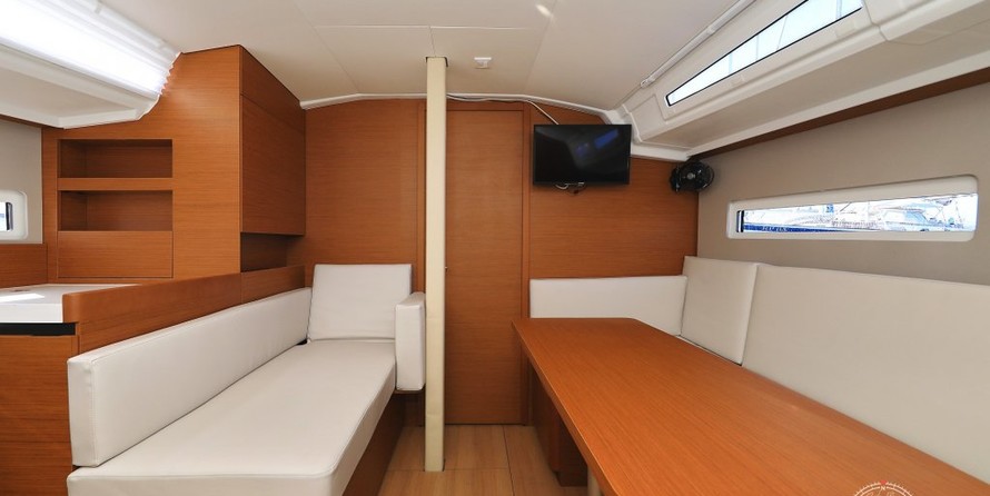 Jeanneau Sun Odyssey 410