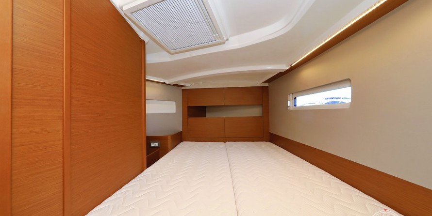 Jeanneau Sun Odyssey 410