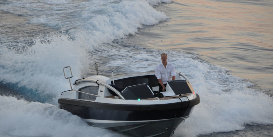 Royal Denship Limo Tender 8m