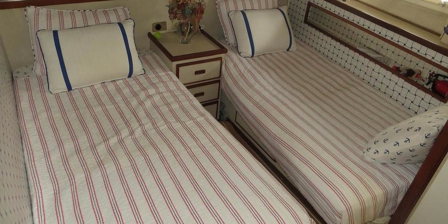 Bertram 60 Convertible