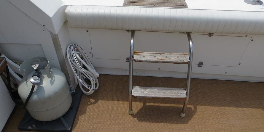 Bertram 60 Convertible