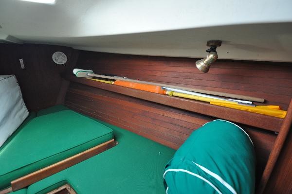 C&C 40 Centerboard Cruiser