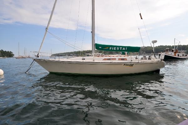 C&C 40 Centerboard Cruiser