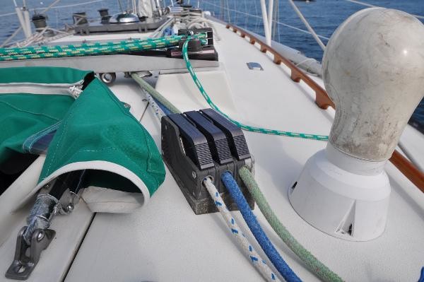 C&C 40 Centerboard Cruiser