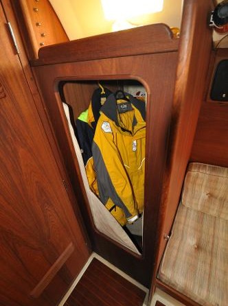 C&C 40 Centerboard Cruiser