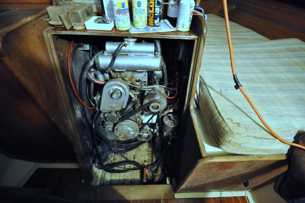 C&C 40 Centerboard Cruiser