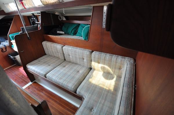 C&C 40 Centerboard Cruiser