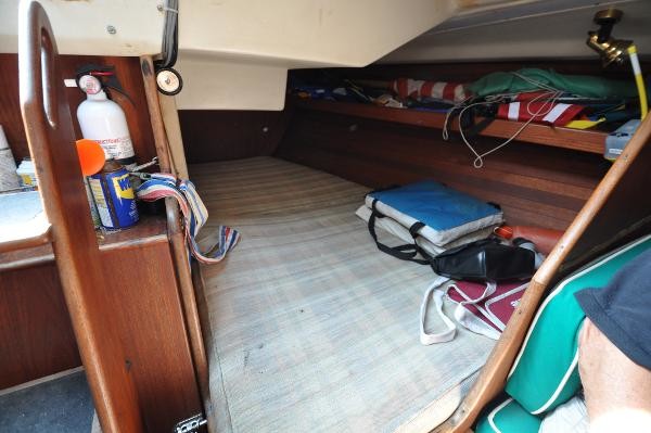 C&C 40 Centerboard Cruiser