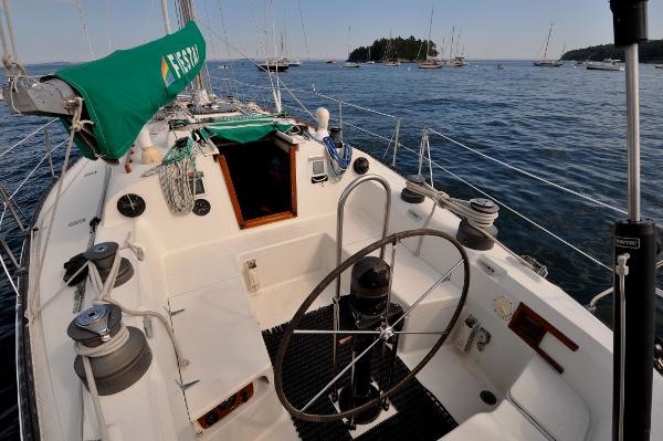 C&C 40 Centerboard Cruiser