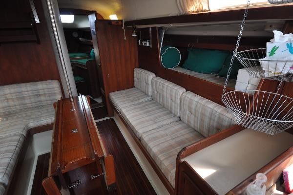 C&C 40 Centerboard Cruiser