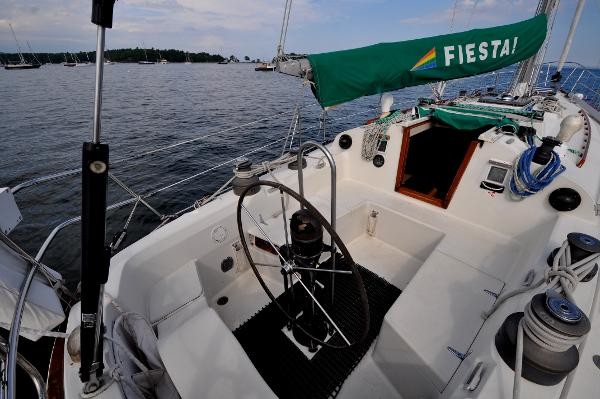 C&C 40 Centerboard Cruiser