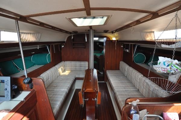 C&C 40 Centerboard Cruiser